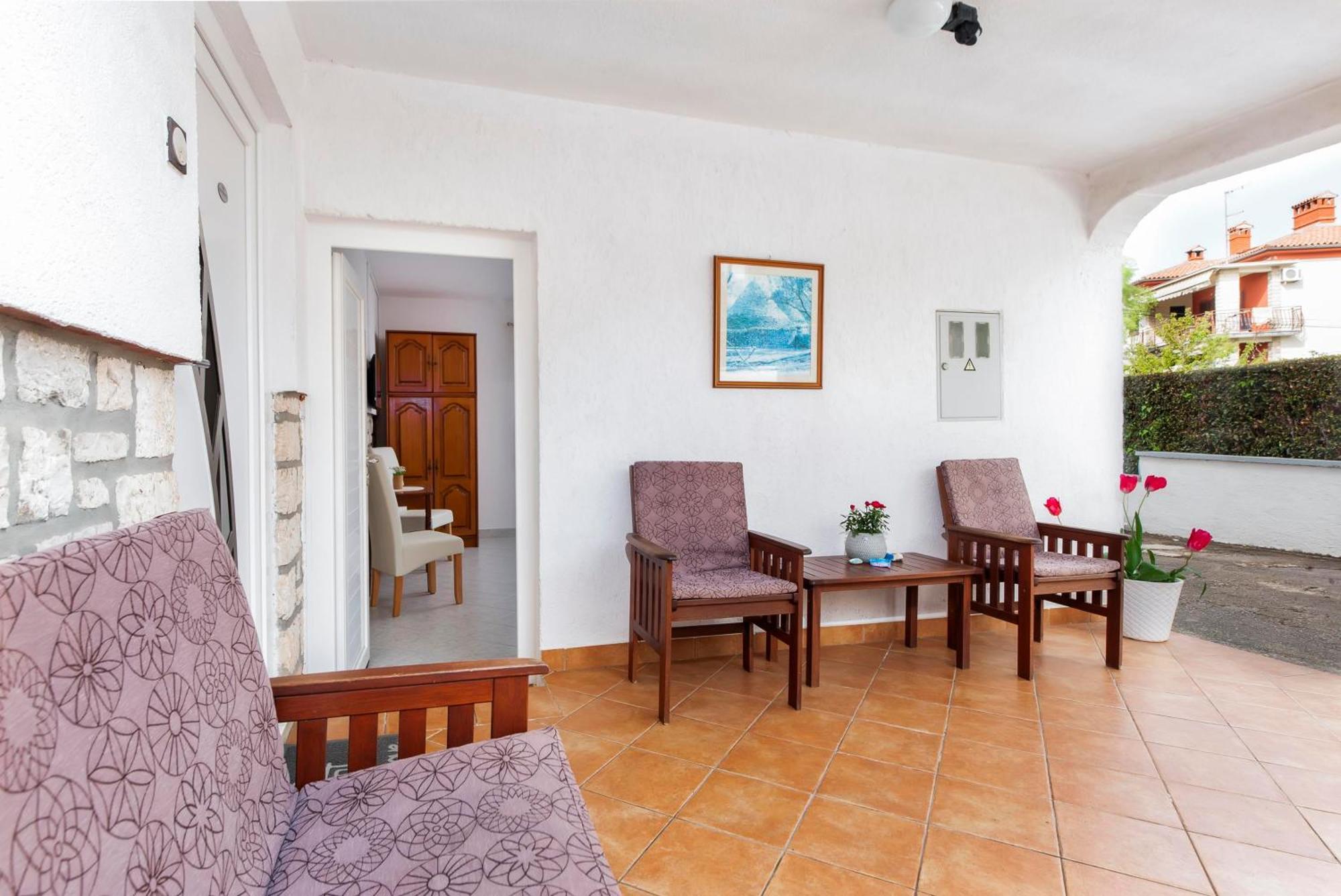 Apartments And Room Silvana โรวีน ภายนอก รูปภาพ