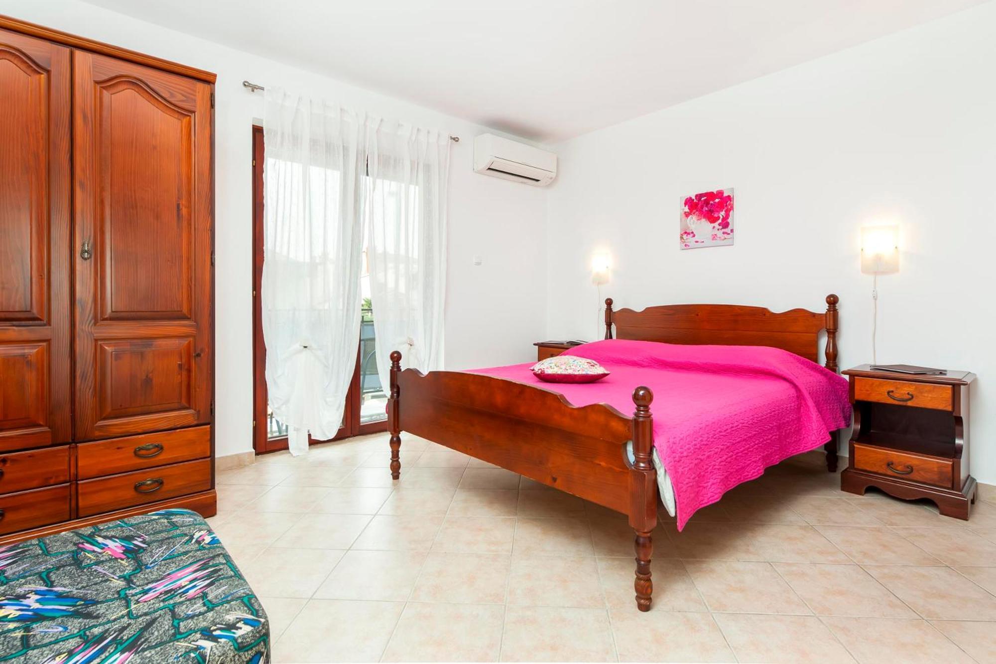 Apartments And Room Silvana โรวีน ภายนอก รูปภาพ