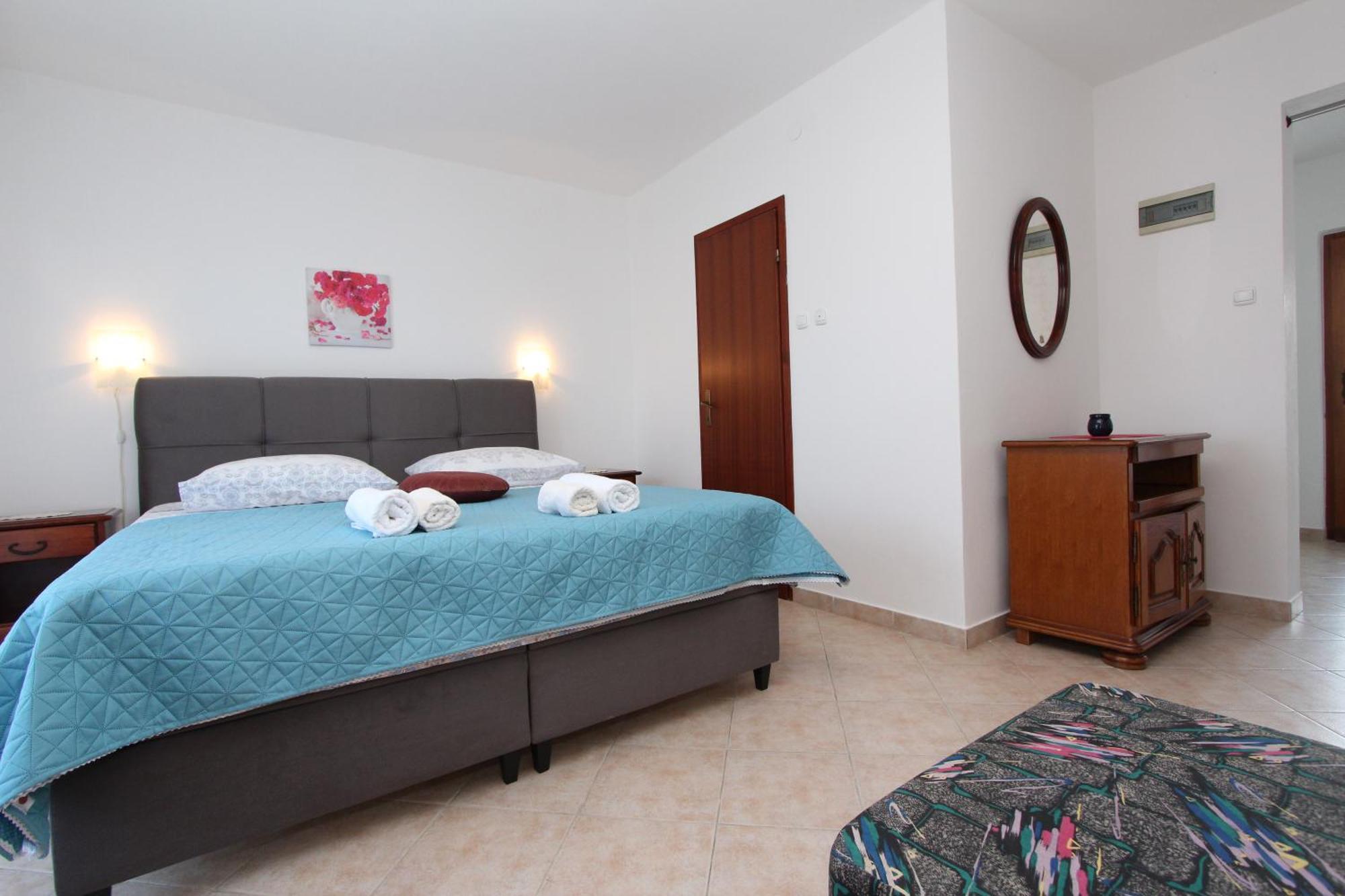Apartments And Room Silvana โรวีน ภายนอก รูปภาพ