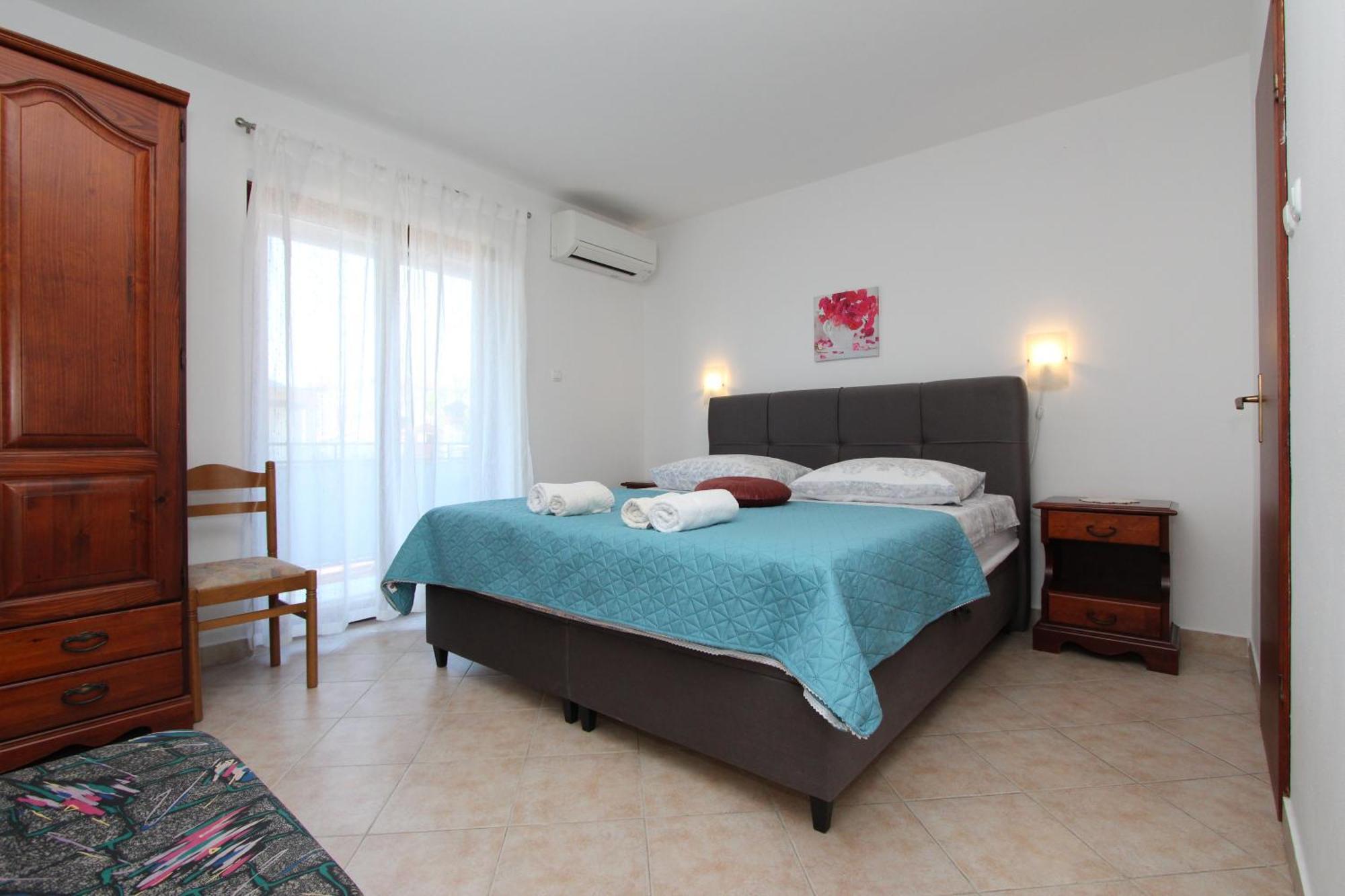 Apartments And Room Silvana โรวีน ภายนอก รูปภาพ